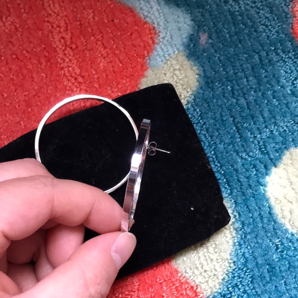 Silver hoops - Picture 2 of 2